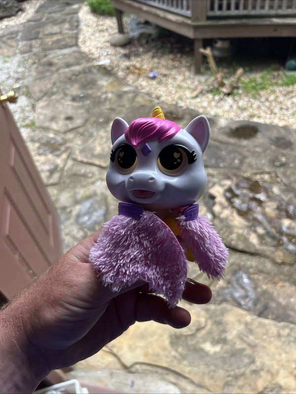 FurReal Airina The Unicorn Color-Change Interactive #714