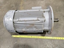 SIEMENS electric motor 460 V 23 HP 26.5 AMPS 3530 rpm 1MJ61642CA94-Z