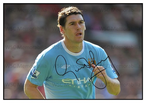 12477. Gareth Barry Signed Pictures A4 Prints Villa Man City Everton WBA England