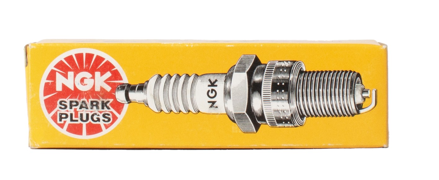 NGK Spark Plugs Cold Rolled Threads Solid Copper Core Gap Size 0.032 Number 4129