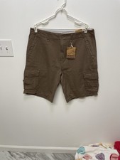 Architect Men  s Cargo Brown Shorts Size 38 NWT