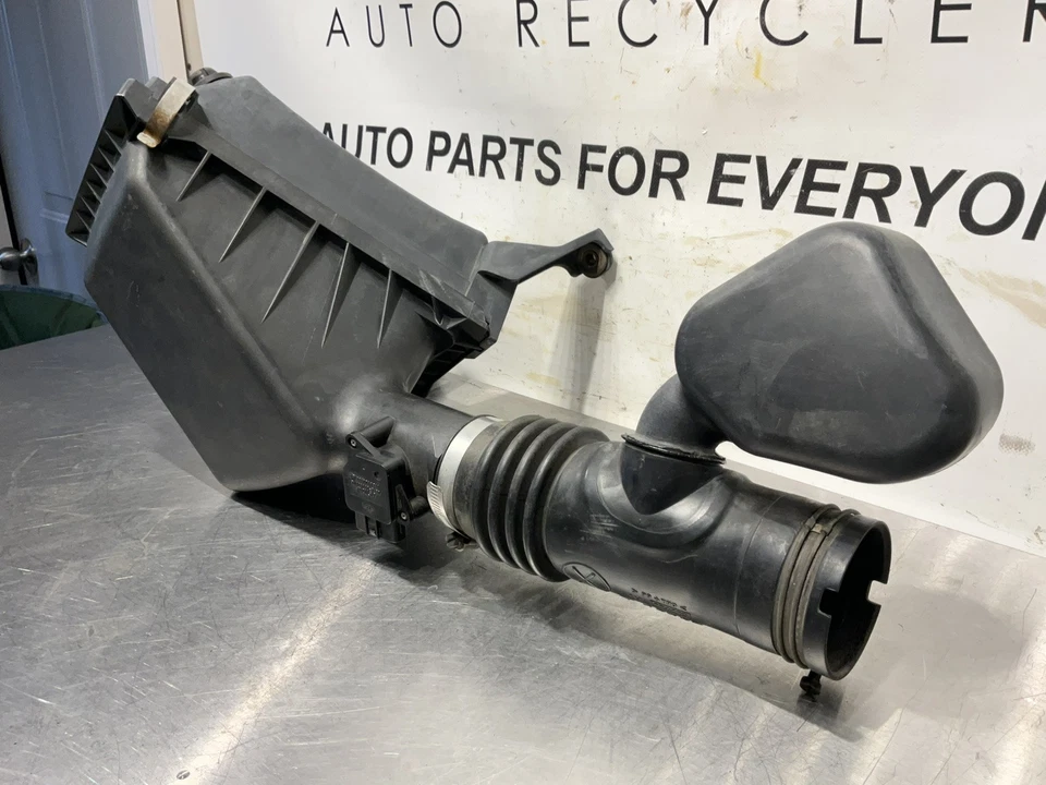 Subaru Legacy Outback 2003-2004 2,5 L filtro de aire manguera de admisión tubo conducto fabricante de equipos originales Foto 2 de 4