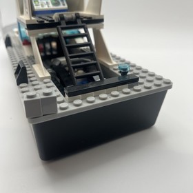 LEGO CITY Police Patrol Boat 60129 RETIRED Boat only 