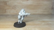 Necromunda T Delaque gang ganger with lasgun 1 Warhammer GW Metal