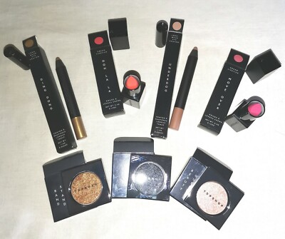 Lippenstift, Glitzer Lidschatten, Augenstifte. Make up.......
