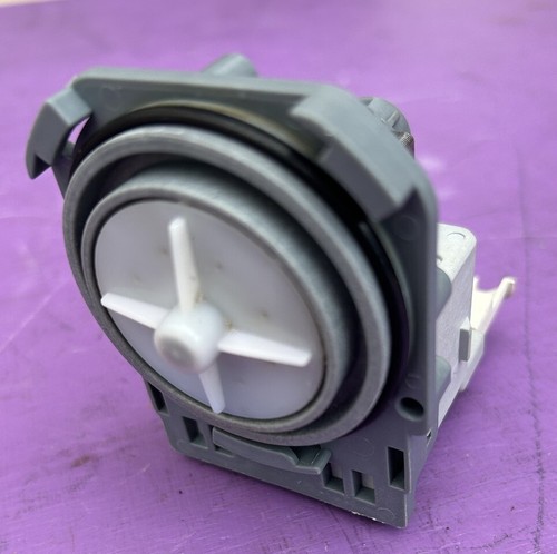 HOTPOINT RPD 8457J Waschmaschine Ablaufpumpe Hanyu B25-6A