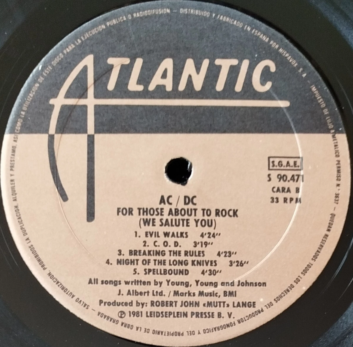 AC / DC " FOR THOSE ABOUT TO ROCK " SPANISH LP WITH DIFFERENT SLEEVE 1981