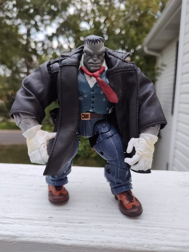 Loose Toybiz Marvel Legends Incredible Hulk Mr. Fixit figure 2003 - Picture 5 of 5