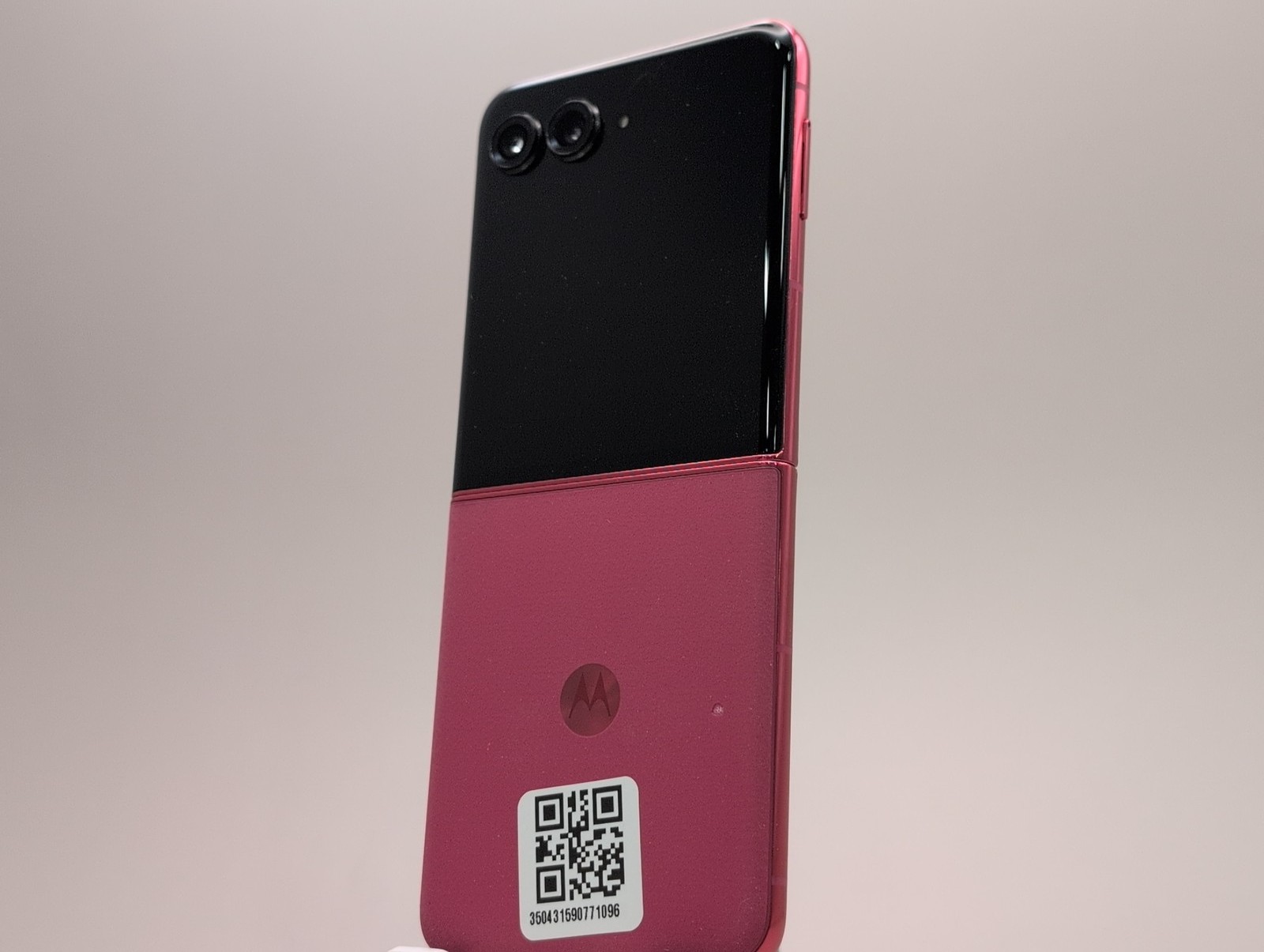 Motorola razr+ 2024 XT2451-1 256GB Hot Pink T-Mobile Unlocked W083501 ...