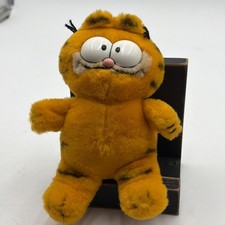 Vintage Garfield Plush Hard Plastic Eyes Dakin 1981 United Feature Syndicate