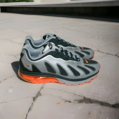 NIKE AIR MAX 96+ EVOLVE MENS RUNNING SHOES - MENS SIZE  9 NEW