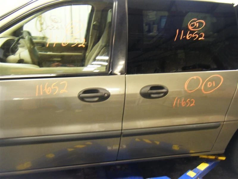 AC Condenser Fits 99-03 WINDSTAR 10936 Foto 4 de 4