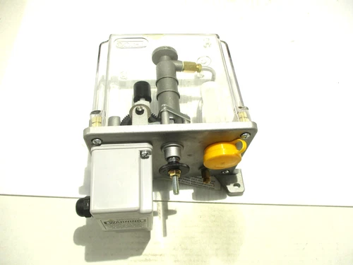 NEW TRICO PE-1202-05 LUBRICATION PUMP