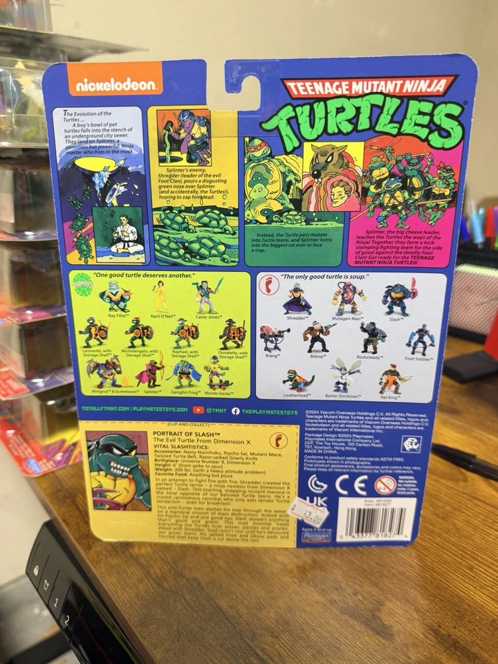 Figura Playmates TMNT Teenage Mutant Ninja Turtles 40 Aniversario Slash Foto 2 de 2