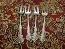 Set Of 4 Greenbrier Resort Hotel Silver Service Salad Forks Discontinued Pattern