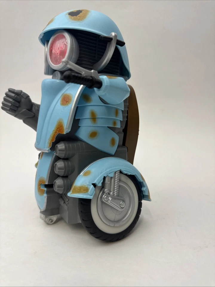 Hasbro Transformers The Last Knight Autobot Sqweeks RC- Works Tested - Image 4 of 4