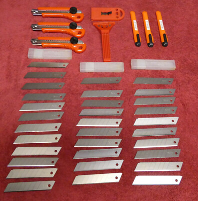 Box L-550 Cutter x3 w/ 35 Blades & 3x Small & 2x Window Sticker Scrapers - Lot