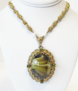 germany necklace filigree rhinestone western vintage porphyr pendant glass