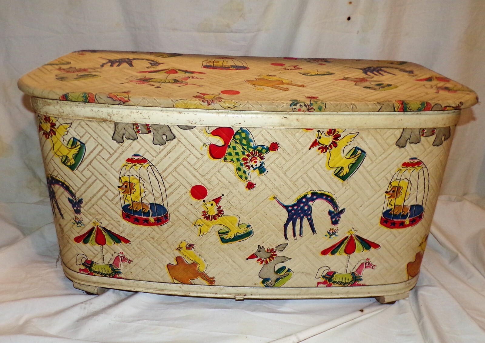 Vintage 1950s Pearl Wick Gay Time Brand Circus Theme Children’s Toy Box