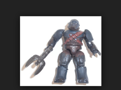 Mega Bloks Halo- Series 3 - Blue COVENANT BRUTE - new in package