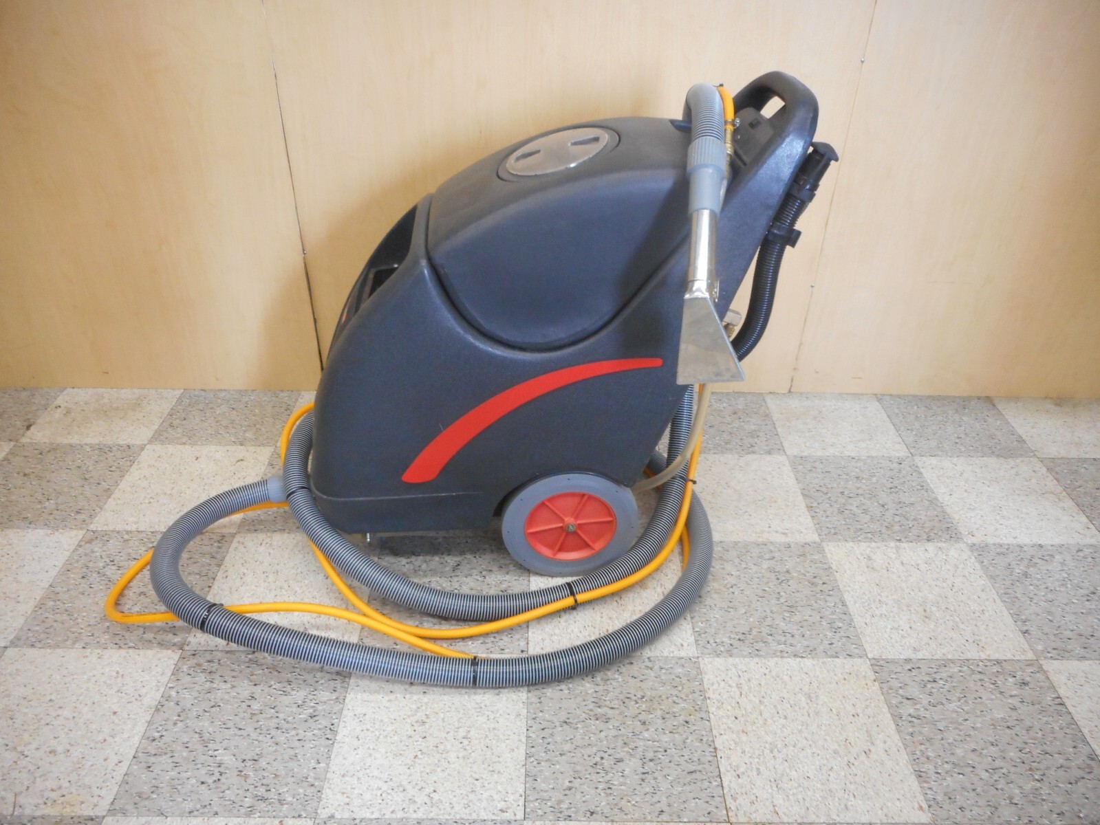 Dayton Viper Self Contained Extractor Carpet Upholstery Cleaner SL10BOX