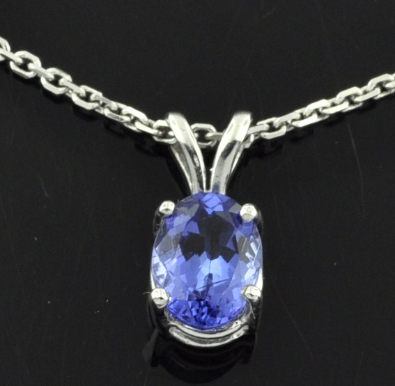 14k Solid White gold  AAA solitaire Natural  Oval Tanzanite Pendant  classy