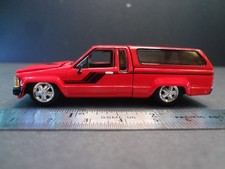 M2 Machines 1985 Toyota Truck W Camper Shell Red - Loose 164