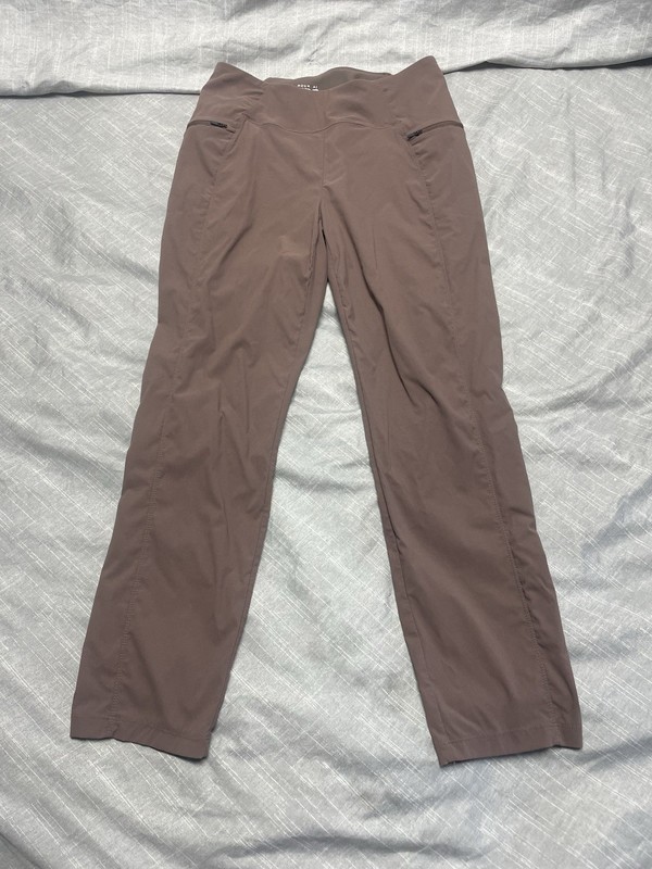 Mountain Hardware Women’s Hiking Pants Brown Size Medium Stretch Nylon
