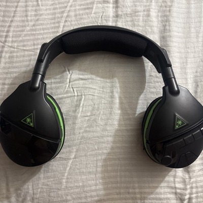 Turtle Beach Stealth 600 Wireless  Headset for Xbox Black Green No Reciever