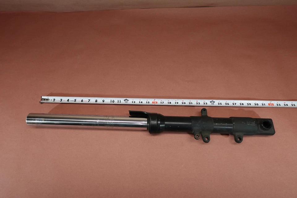 Tubo amortiguador horquilla delantera izquierda Yamaha FZ6-S FZ6S FZ6 FZ600 2004-2009 Foto 4 de 4