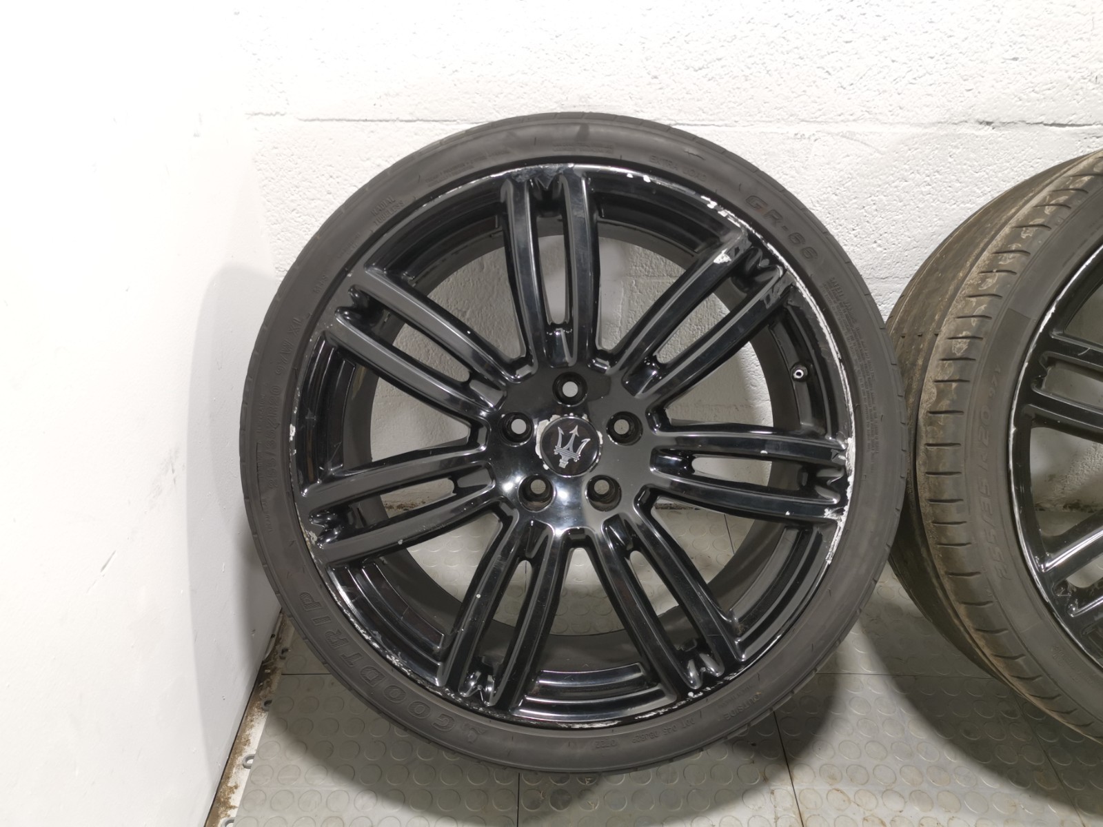 Maserati Ghibli 2014 Wheel