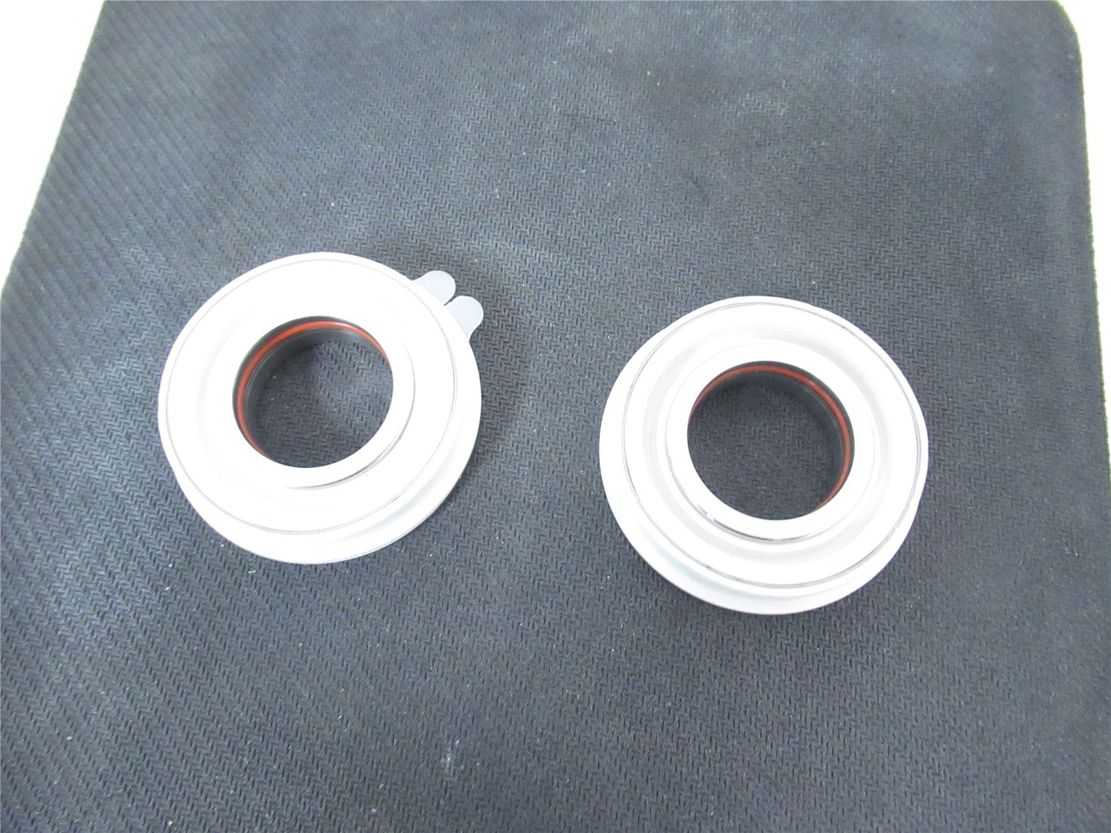245065 New-No Box; Hub City 8744446015 Lot-2 Seal SST F/G Gearbox 1"ID 2"OD