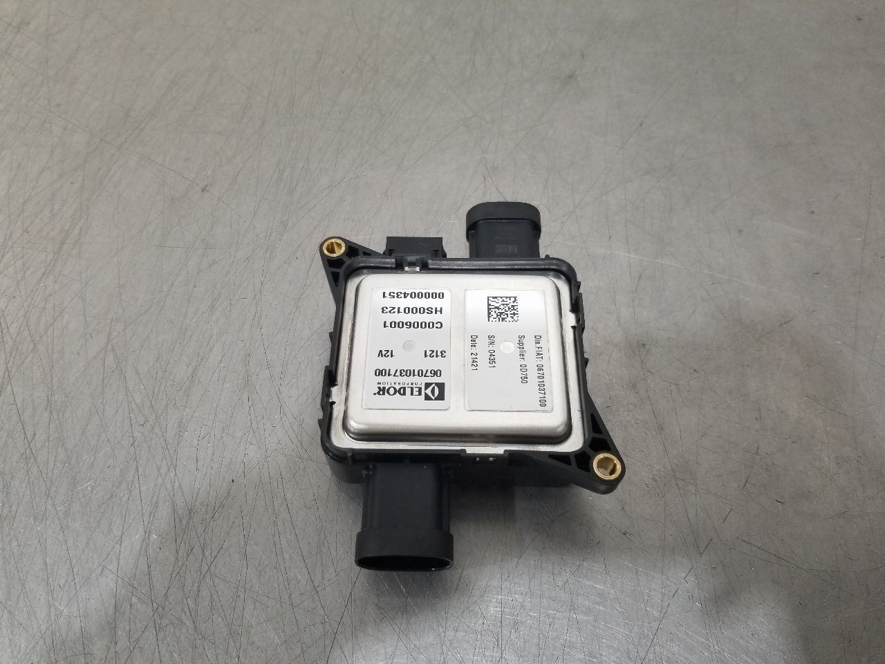 22 2022 MASERATI LEVANTE 3.8L FUEL PUMP CONTROL MODULE 06701037100
