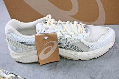 Asics GT-2160 Shoes Mens Size 5.5 Running Above The Clouds 1203A655-100 Pure