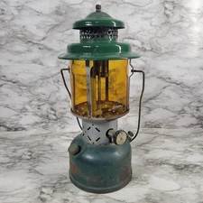 Coleman 02/1958 220F Lantern With Amber Globe Parts Or Repair Read Description