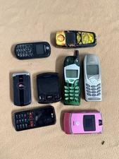 Mixed Brands Lot of 7 Vintage Cell Phones Universal Compatible Parts/Repair
