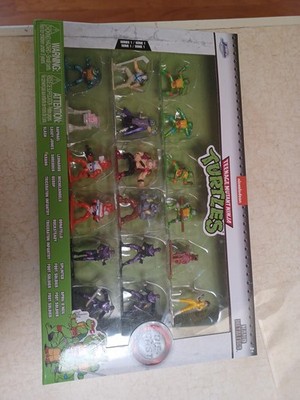 Teenage Mutant Ninja Turtles Die-Cast Nano MetalFigs Pack of 18 by Jada