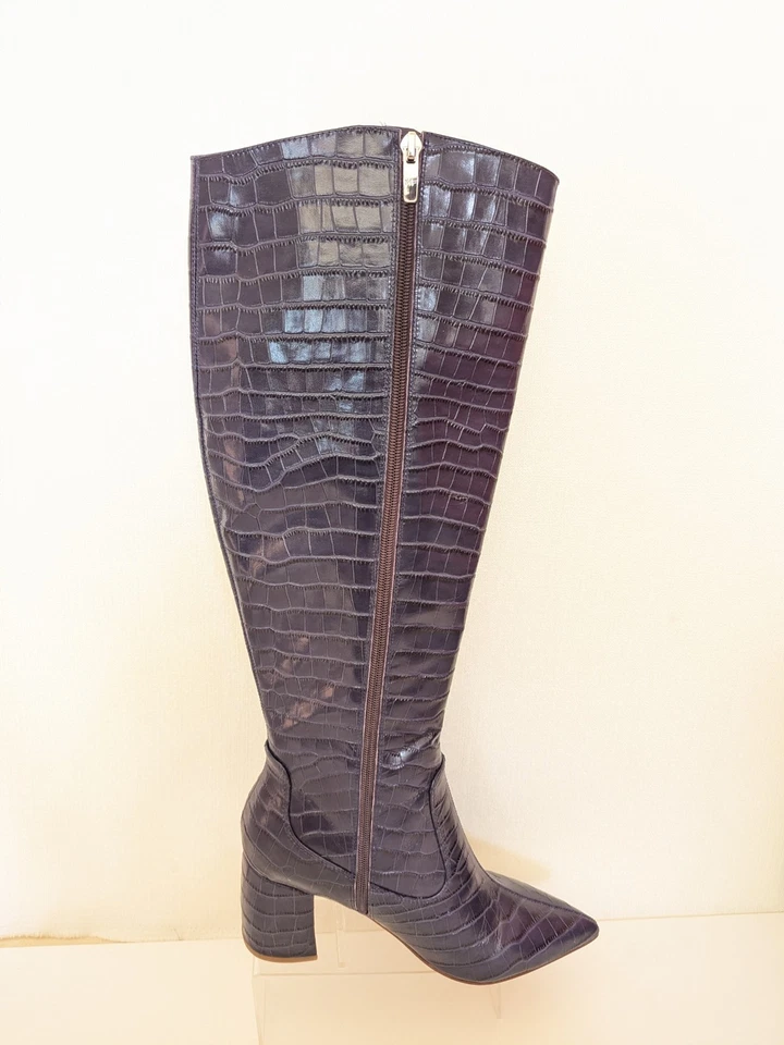 MARC FISHER Purple Croc Embossed Leathe "Retie 4" Dress Heeled Boots Size 10 - Image 3 of 4