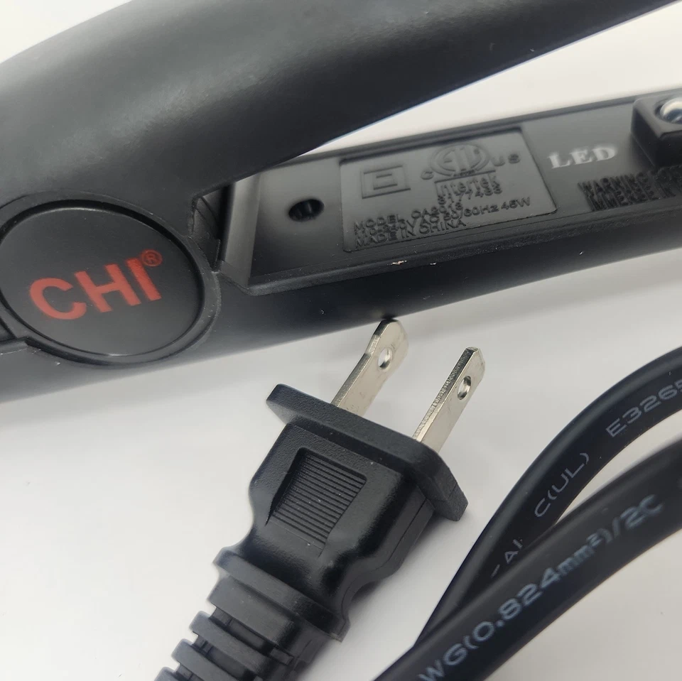 CHI Air Compact 3/4" Ceramic Dual Voltage Travel Flat Iron CA2013 - Image 2 of 4