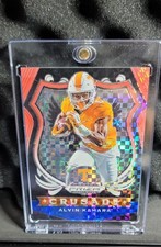 2020 Panini Prizm Draft Picks-Crusade Alvin Kamara #15 Red White & Blue Prizm/99