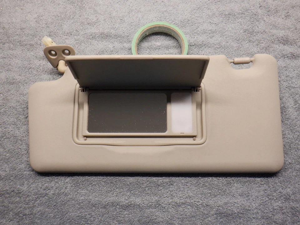 Nissan Rogue 2008-2013 izquierdo lado del conductor bronceado iluminado parasol beige (D) Foto 2 de 4