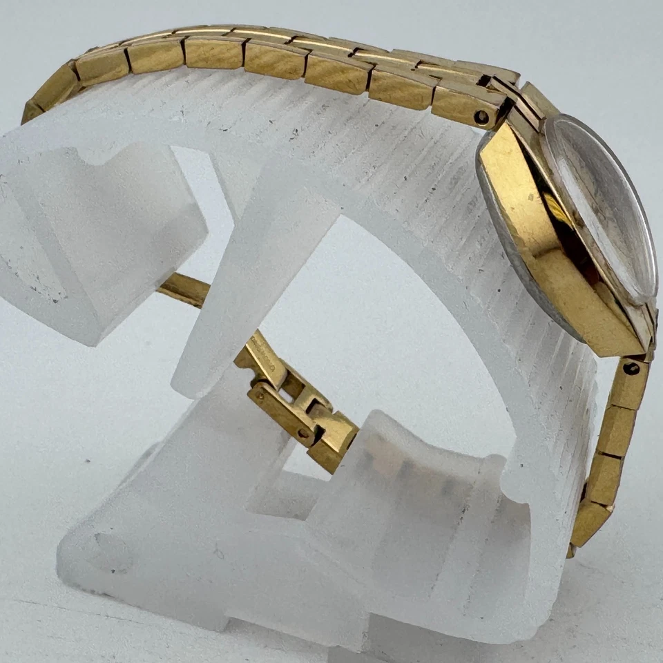 Reloj de Cuarzo Helbros Vintage Mujer Tono Dorado Ovalado Analógico Batería Nueva 5.75" Foto 3 de 4