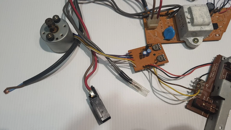 motore giradischi Pioneer PL2500 (ricambio) - Immagine 2 di 4