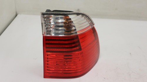 BMW 5 E39 Touring Rücklicht Rückleuchte rechts aussen 6902532