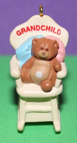 Hallmark Ornaments (4) Keepsake Miniatures Mint Condition No Box - Picture 3 of 9