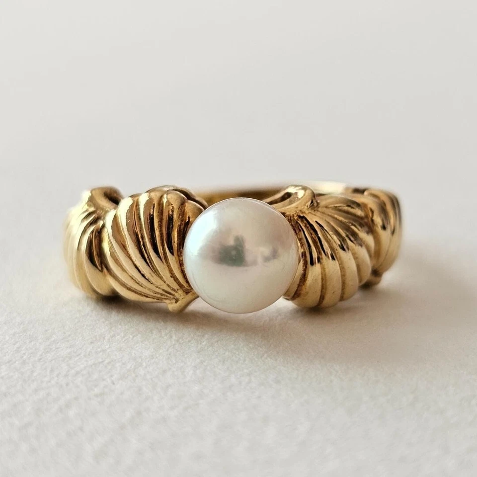 Anillo de perlas MIKIMOTO 6,6 mm oro amarillo K18/perla #4,25 (talla EE. UU.) 5,5 g para mujer Foto 2 de 4