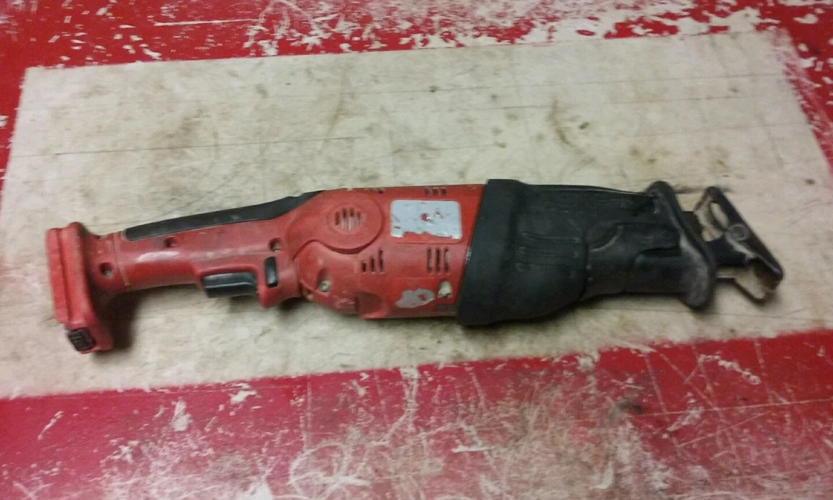 Milwaukee handheld sawzall deals