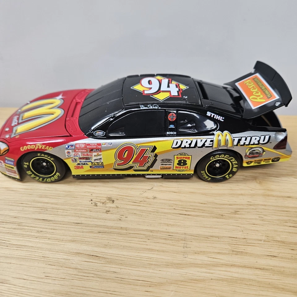 Banco Action Bill Elliott McDonald's 2000 25 aniversario 1/24 1 de 2508 nuevo Foto 2 de 4