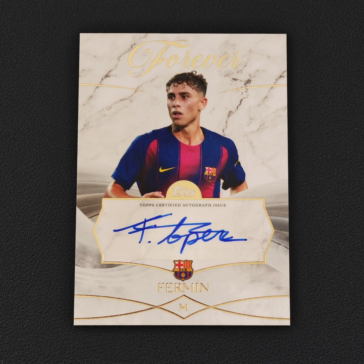 Topps Soccer FC Barcelona Autographed Sports Trading Cards