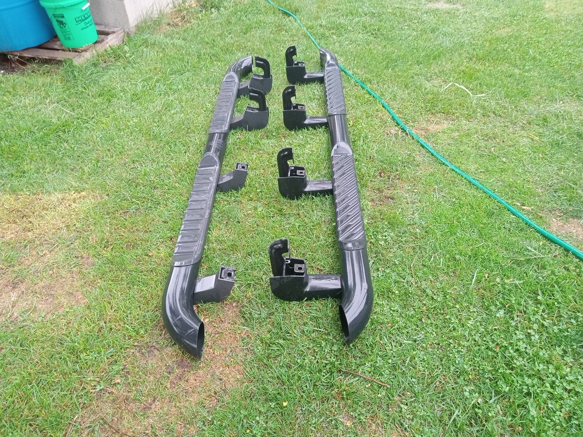 GM Running Board 84067181 & 84208381 (pair) | eBay